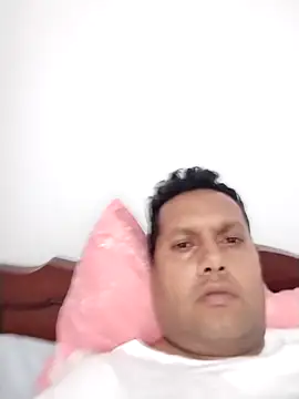 roxioox online show from March 24, 4:45 pm