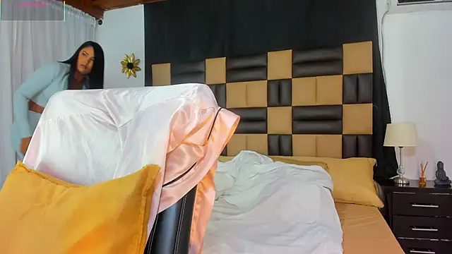 BarbieKano online show from October 16, 11:50 pm