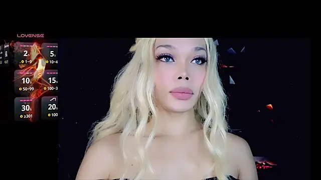 Snapshot of sugar_bbyxx chatting on June 8, 6:47 am sugar bbyxx online show from June 8, 6:47 am