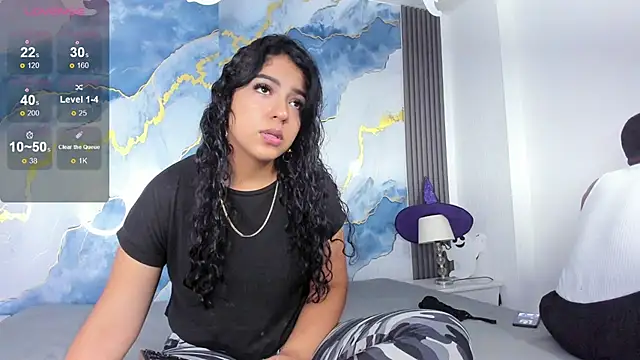 Kylieandjhonny online show from October 27, 7:29 pm