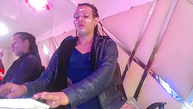 Snapshot of StefyFerrer chatting on November 29, 3:42 am StefyFerrer online show from November 29, 3:42 am