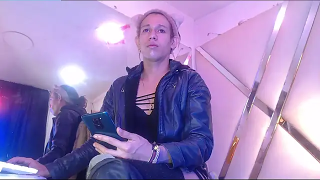 Snapshot of StefyFerrer chatting on February 15, 10:14 am StefyFerrer online show from February 15, 10:14 am