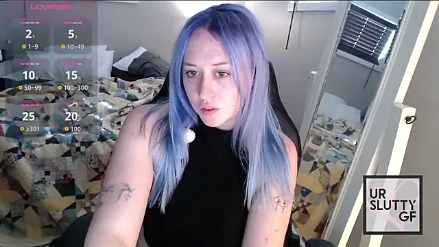 ursluttygf online show from February 17, 6:14 pm