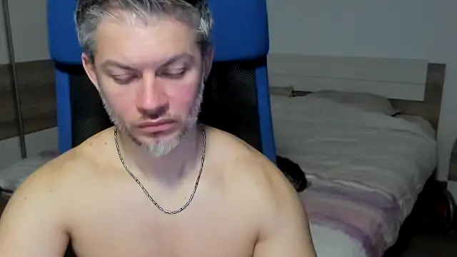 RobbyShawz online show from February 11, 12:16 pm