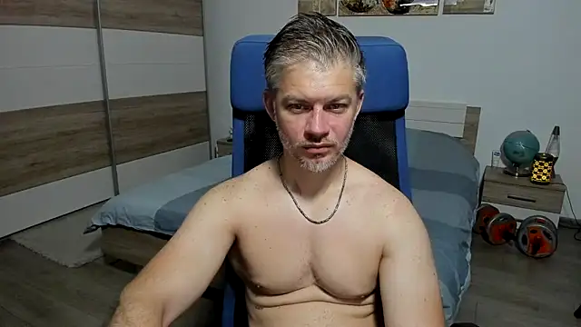 RobbyShawz online show from June 11, 3:48 am