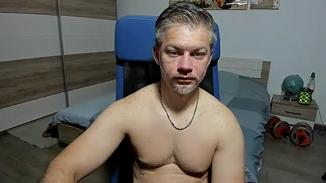 RobbyShawz online show from June 12, 4:55 am