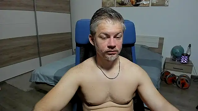 RobbyShawz online show from June 13, 4:21 am