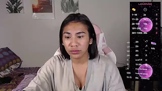 Snapshot of Alaia_Pope chatting on February 22, 8:50 am Alaia Pope online show from February 22, 8:50 am