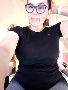 MariaPau 83 online show from December 6, 1:18 am
