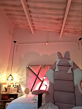 MariaPau 83 online show from November 3, 6:20 pm