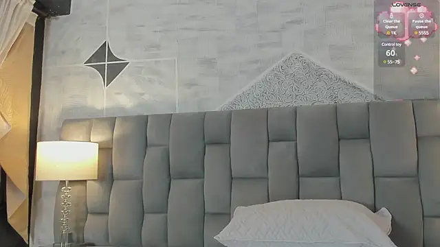 Snapshot of Rianamanson chatting on February 22, 6:28 am Rianamanson online show from February 22, 6:28 am