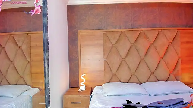 Snapshot of Rianamanson chatting on October 16, 10:44 pm Rianamanson online show from October 16, 10:44 pm