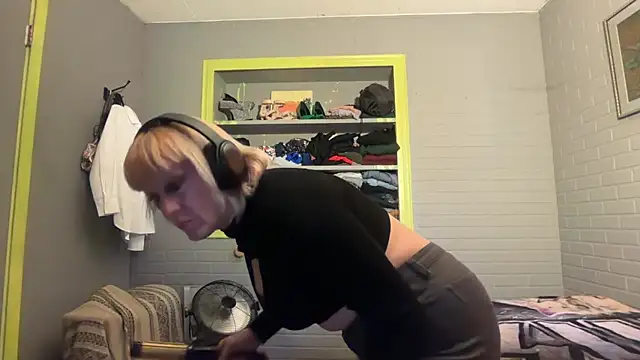 Soaponarope007 online show from June 14, 2:35 am