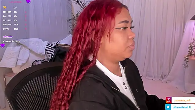 Snapshot of pamela_doll3 chatting on January 28, 4:50 am pamela doll3 online show from January 28, 4:50 am