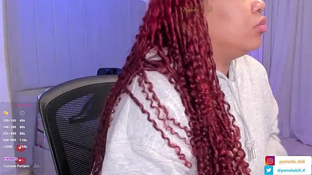 Snapshot of pamela_doll3 chatting on February 22, 4:29 am pamela doll3 online show from February 22, 4:29 am