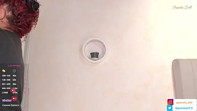 Snapshot of pamela_doll3 chatting on March 12, 5:35 am pamela doll3 online show from March 12, 5:35 am