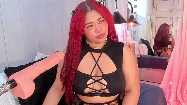 Snapshot of pamela_doll3 chatting on March 22, 7:04 am pamela doll3 online show from March 22, 7:04 am