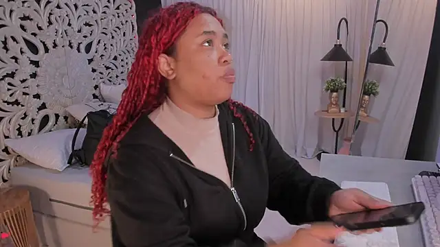 Snapshot of pamela_doll3 chatting on September 20, 4:24 am pamela doll3 online show from September 20, 4:24 am