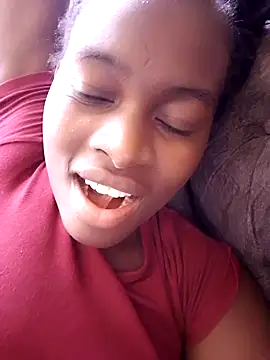  cutemelania online show from February 28, 9:15 am