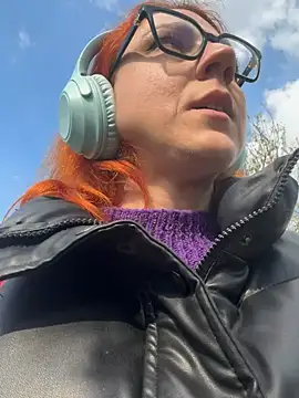 Nikky Divine online show from March 24, 2:11 pm