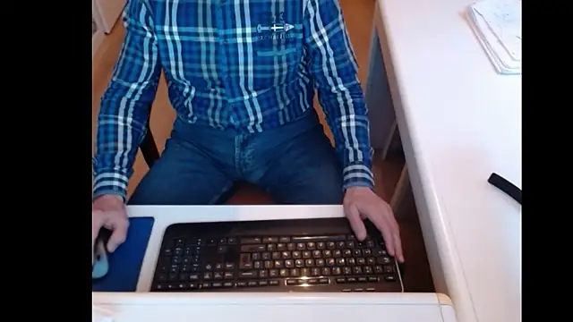 dutchpornking online show from January 18, 2:55 pm