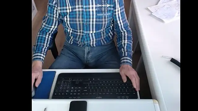 dutchpornking online show from January 21, 7:58 am