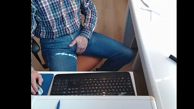 dutchpornking online show from February 2, 12:24 pm