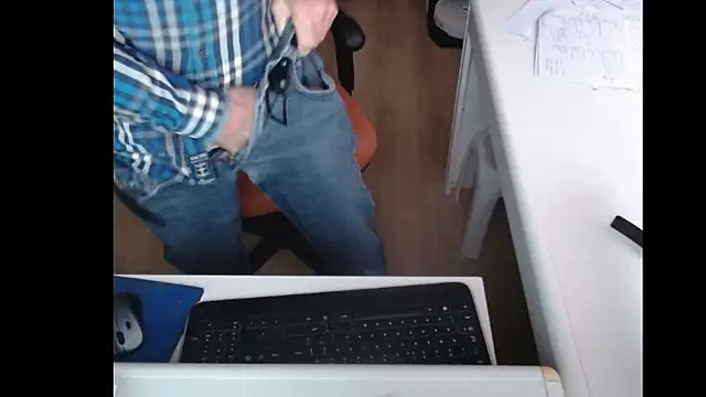 dutchpornking online show from February 9, 3:56 pm
