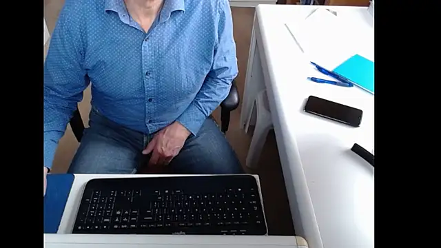 dutchpornking online show from October 29, 8:38 am