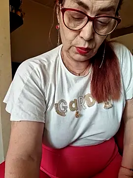 Chriss Tinaa online show from June 4, 4:07 am