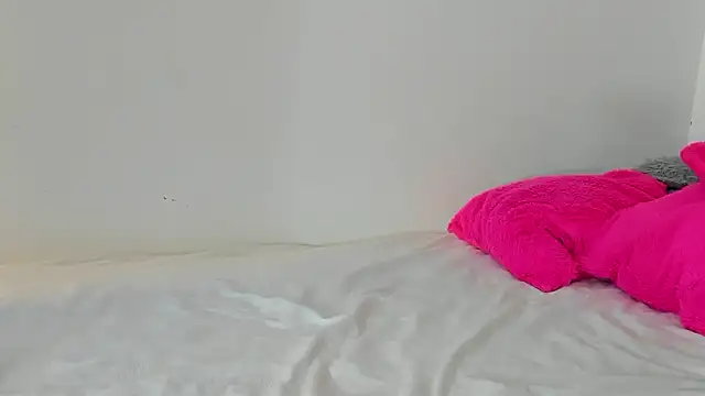 allyson cute1 online show from January 13, 12:21 pm