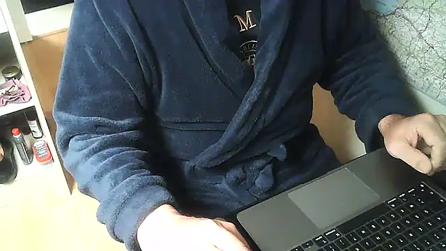 Snapshot of DUDURA@xh chatting on December 30, 11:59 am DUDURAxh online show from December 30, 11:59 am
