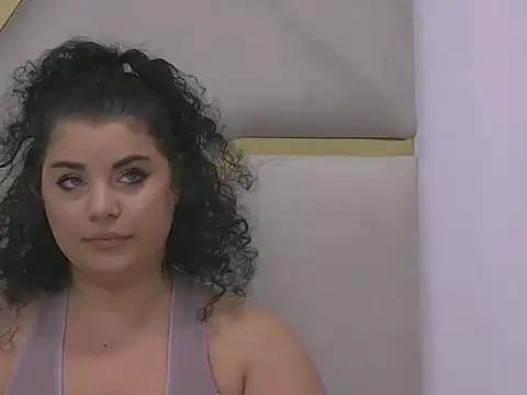 BustyMadison online show from September 25, 6:06 am