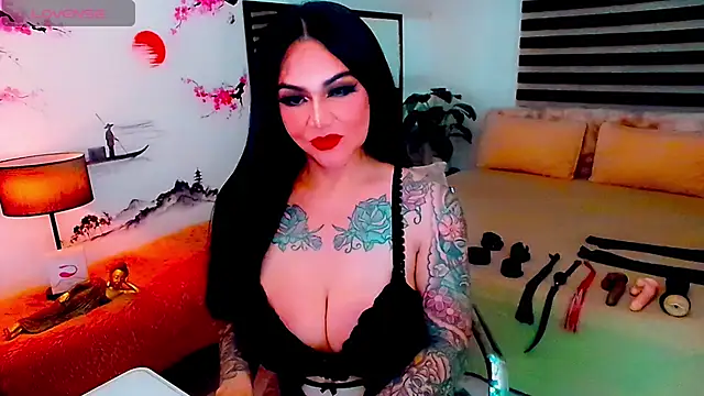 mspunisher02 online show from March 6, 6:37 pm