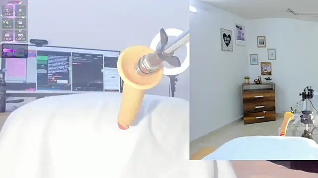 Snapshot of sofi_velez chatting on September 29, 5:18 pm sofi velez online show from September 29, 5:18 pm