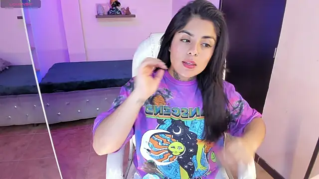 Catalinaa martinez online show from January 26, 8:13 pm