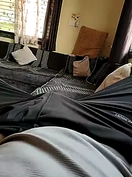 MayurKapoor143 online show from February 7, 10:08 am