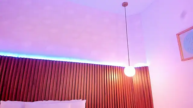 sofia castrillon online show from October 12, 12:26 pm