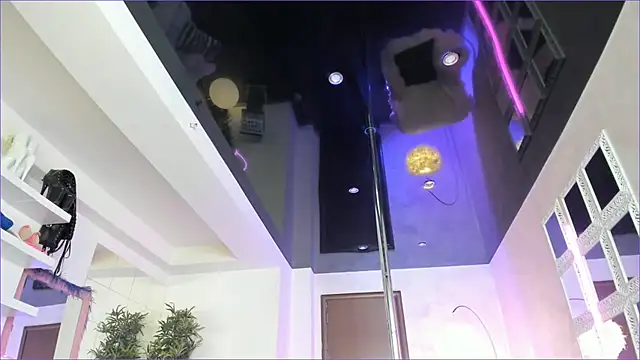 LisaAkira online show from October 10, 6:56 am