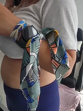 jnilu1227 online show from February 12, 3:07 pm