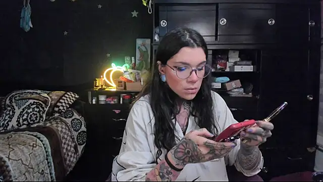 Lilmarieee online show from January 24, 9:47 pm