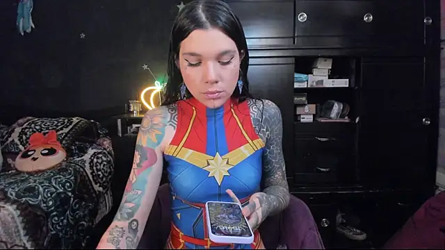 Lilmarieee online show from February 1, 8:47 pm