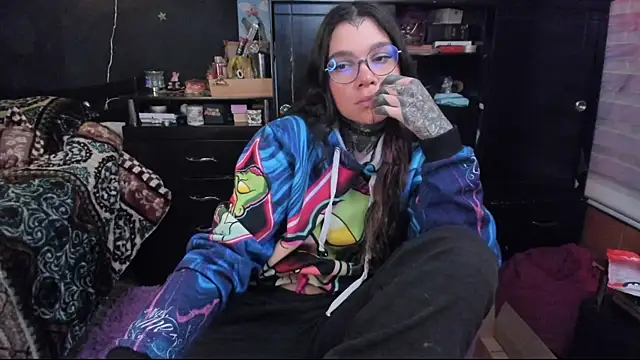 Lilmarieee online show from March 14, 1:48 am