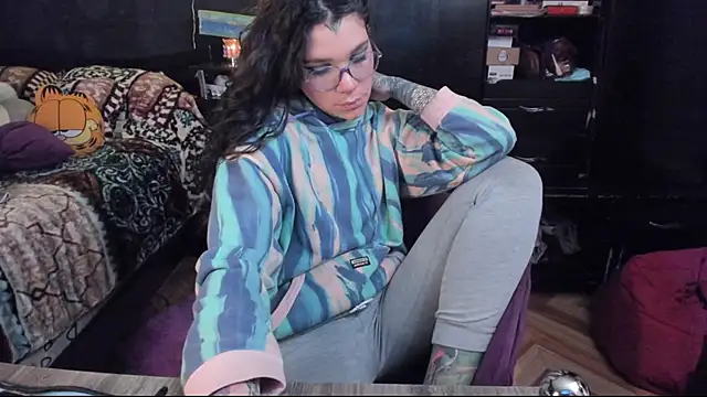 Lilmarieee online show from March 20, 10:07 pm