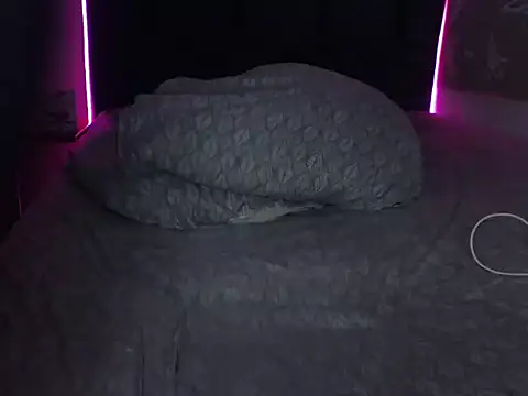 Snapshot of danypalmer chatting on March 11, 6:53 am danypalmer online show from March 11, 6:53 am