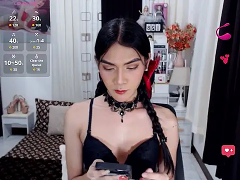 Snapshot of LAVIDALENATS chatting on December 14, 8:41 am LAVIDALENATS online show from December 14, 8:41 am