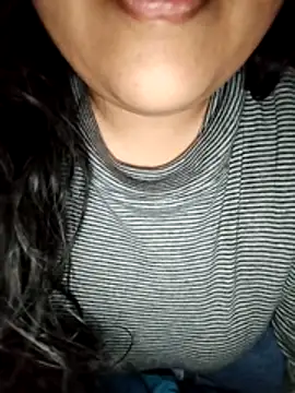 Annerae online show from November 15, 4:47 pm