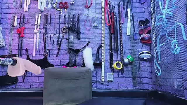 PANDORANEZZ online show from December 31, 4:38 am
