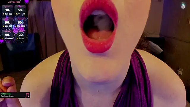 Snapshot of cee2nv chatting on March 19, 9:41 pm cee2nv online show from March 19, 9:41 pm