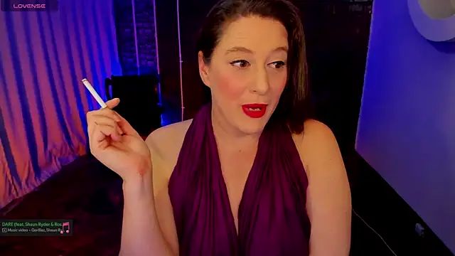 Snapshot of cee2nv chatting on June 25, 10:25 pm cee2nv online show from June 25, 10:25 pm